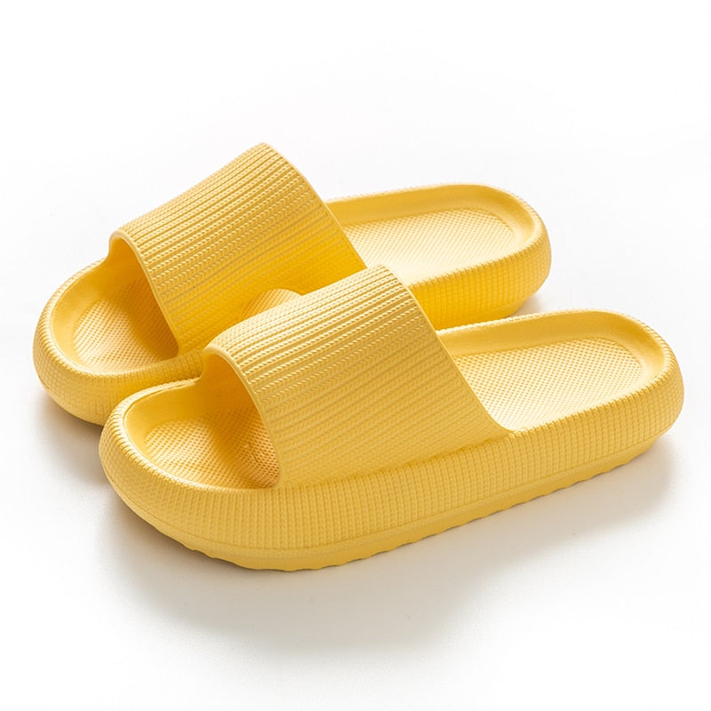Comfy cloud summer indoor innetofflor utetofflor beach slides slippers flip flops tiktok šlepetės papuče tofflor
