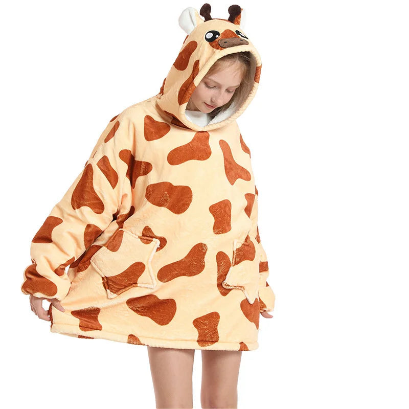 hoodie blanket for kids and children with giraffe animal pattern
